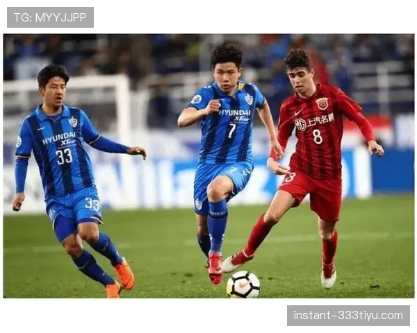 蔚山现代近期防守问题凸显,导致连续关键比赛失球影响争冠局势 蔚山现代近期防守问题凸显,导致连续关键比赛失球影响争冠局势